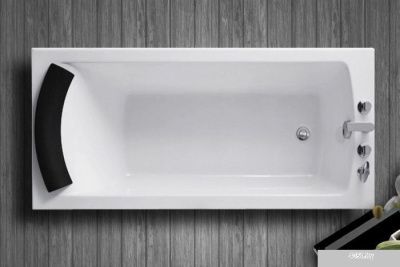 Ванна Royal Bath Vienna 150x70R RB953201 (с ножками и 2 экранами)