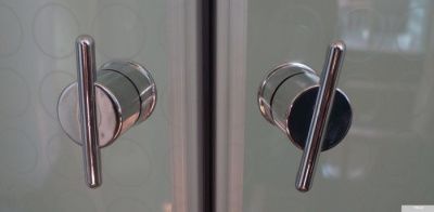 Coliseum TM 80 80x80 (белый/матовое стекло)