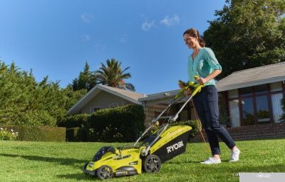 Колёсная газонокосилка Ryobi RLM18E40H