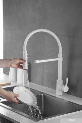 Rose R133C (белый)