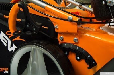 Колёсная газонокосилка Daewoo Power DLM 5500SV