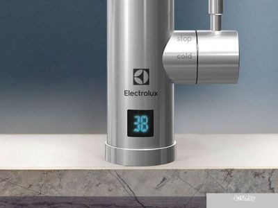 Водонагреватель Electrolux Taptronic S