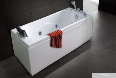 Ванна Royal Bath Tudor 150x70R RB407700 (с каркасом и 2 экранами)