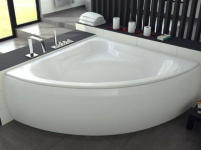 Ванна Besco Mia 140x140