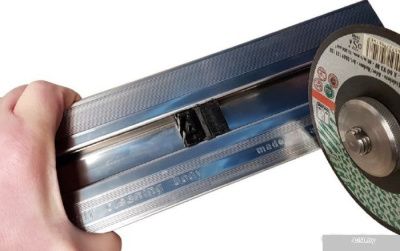 Berges Wasserhaus Super Slim 800 090054 (хром матовый)