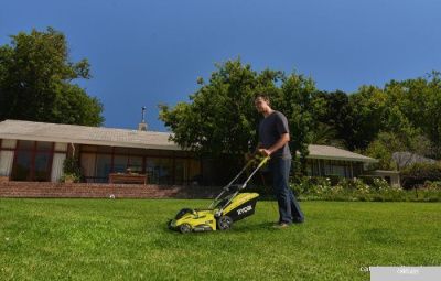 Колёсная газонокосилка Ryobi RLM18E40H
