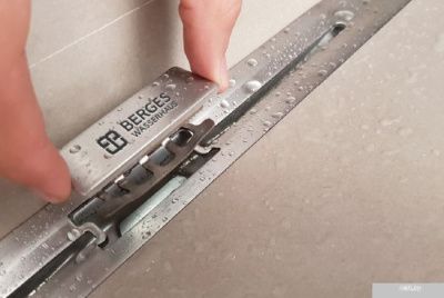 Трап/канал Berges Wasserhaus Simpel 1000 (матовый хром)