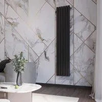 Faberg Quadro 1/50 (6 секций, черный матовый RAL-9005)