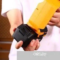 Deko M-UNV5.0 Extra 081-1020 (20В/5 Ач)