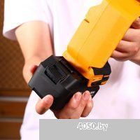 Deko M-UNV5.0 Extra 081-1020 (20В/5 Ач)