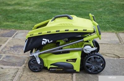 Колёсная газонокосилка Ryobi RLM18E40H