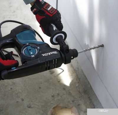 Makita HR2810