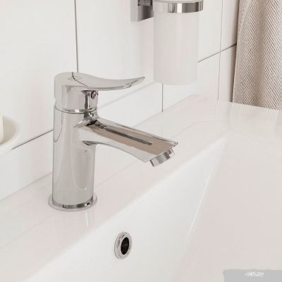Milardo Amplex AMPSB00M01