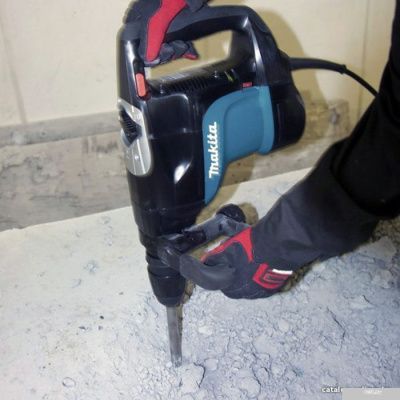 Makita HR4501C