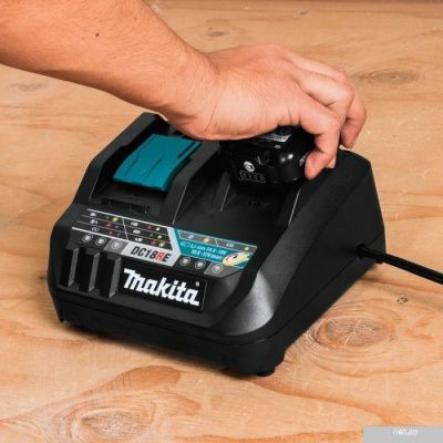 Makita DC18RE (10.8-18В)
