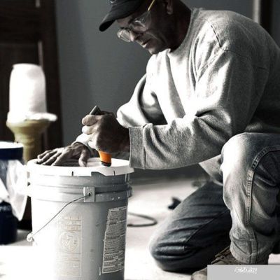 Нож строительный Fiskars CarbonMax 1027223