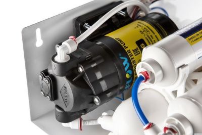 Гейзер Премиум-П с помпой