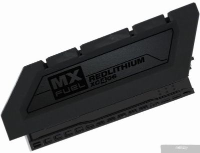 Milwaukee MXF XC406 4933471837 (6 Ah)