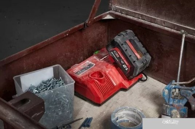 Milwaukee M12-18SC 4932471736 (12-18В)
