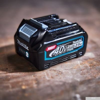 Makita BL4025 191B36-3 (40В/2.5 Ah)