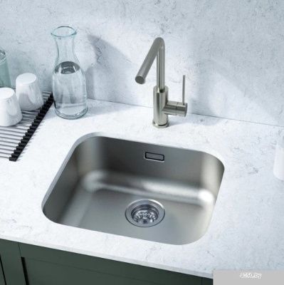 IDDIS Mate MAT49S0i77