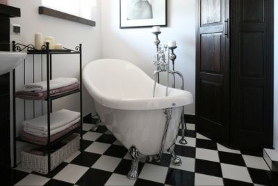 Квариловая ванна Besco Amelia 190x77, отдельностоящая, хром