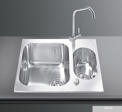 Кухонная мойка Smeg SRO3416